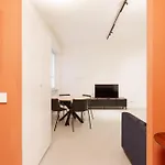 Guesthost - Cozy Studio Apartment Tortona Milan